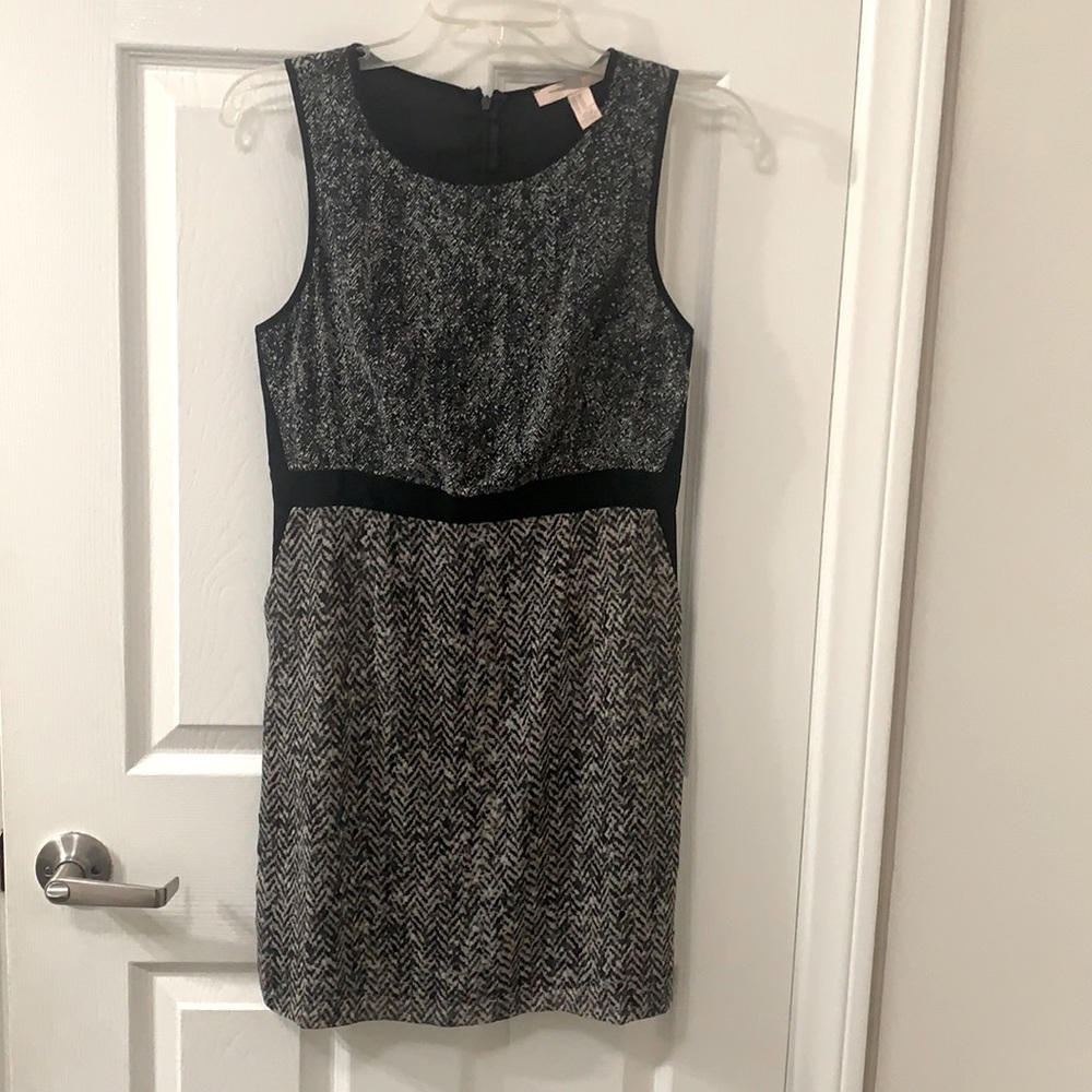 Herringbone Look dress with pockets
